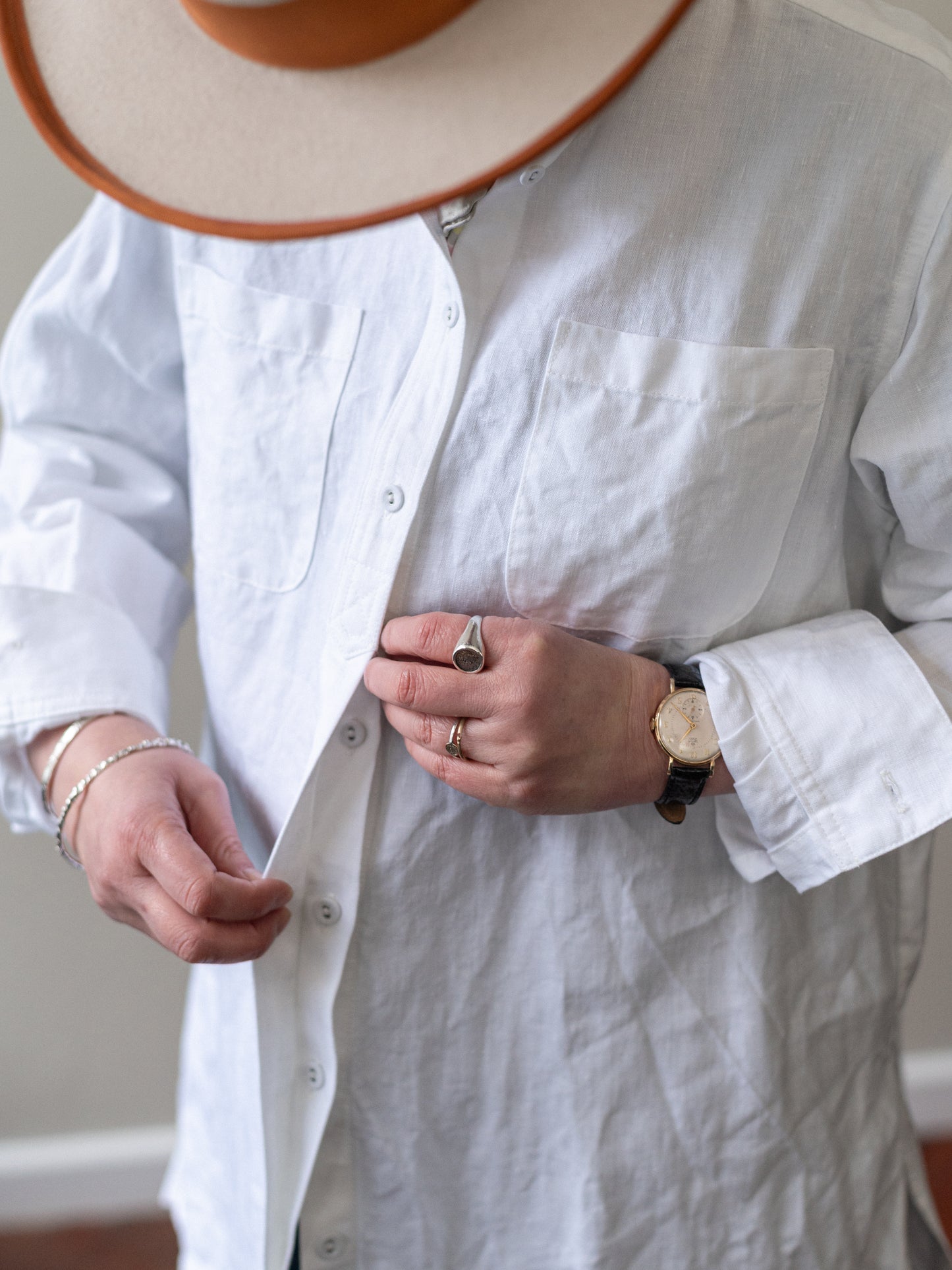 Band collar Irish Linen smock / White