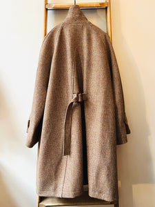 Sporting Tweed Balmacaan Coat / Brown