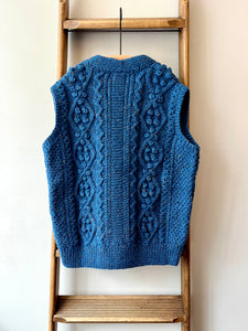 Aran V-neck Waistcoat / Sea Blue