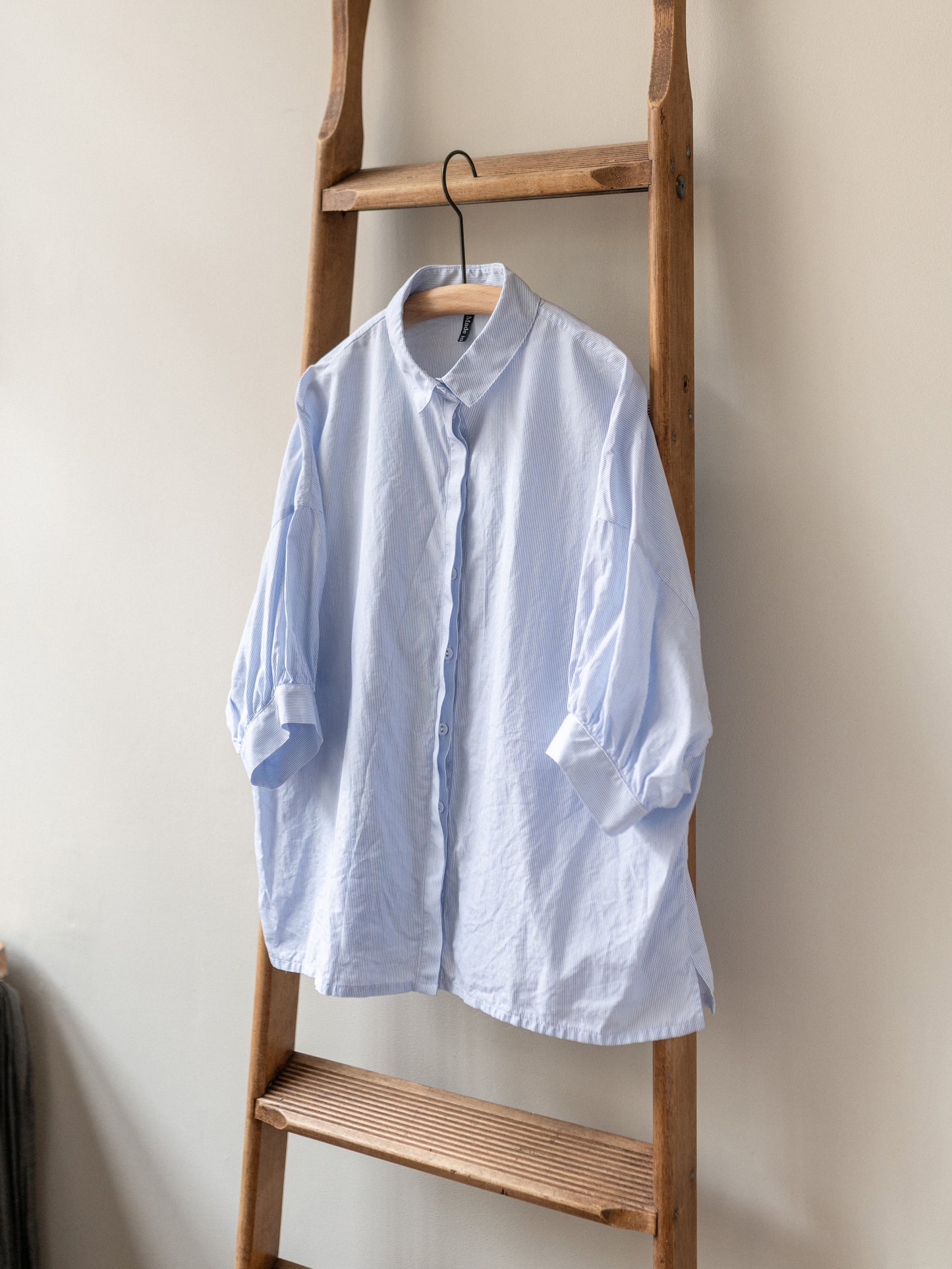 Balloon Sleeve Top / Pin Stripe Blue