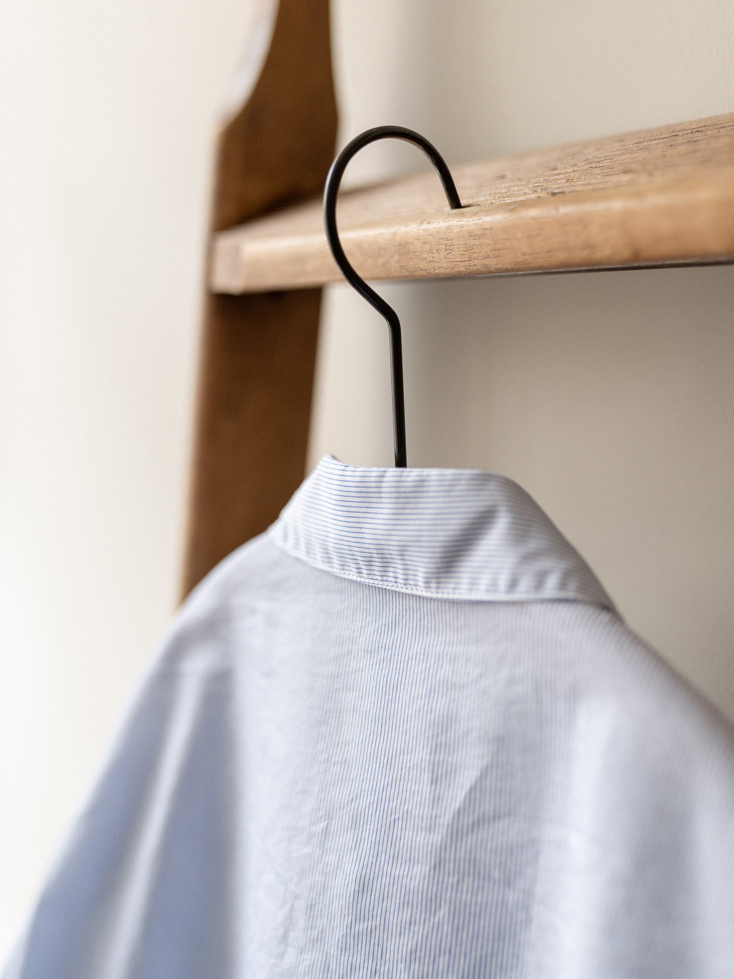 Balloon Sleeve Top / Pin Stripe Blue