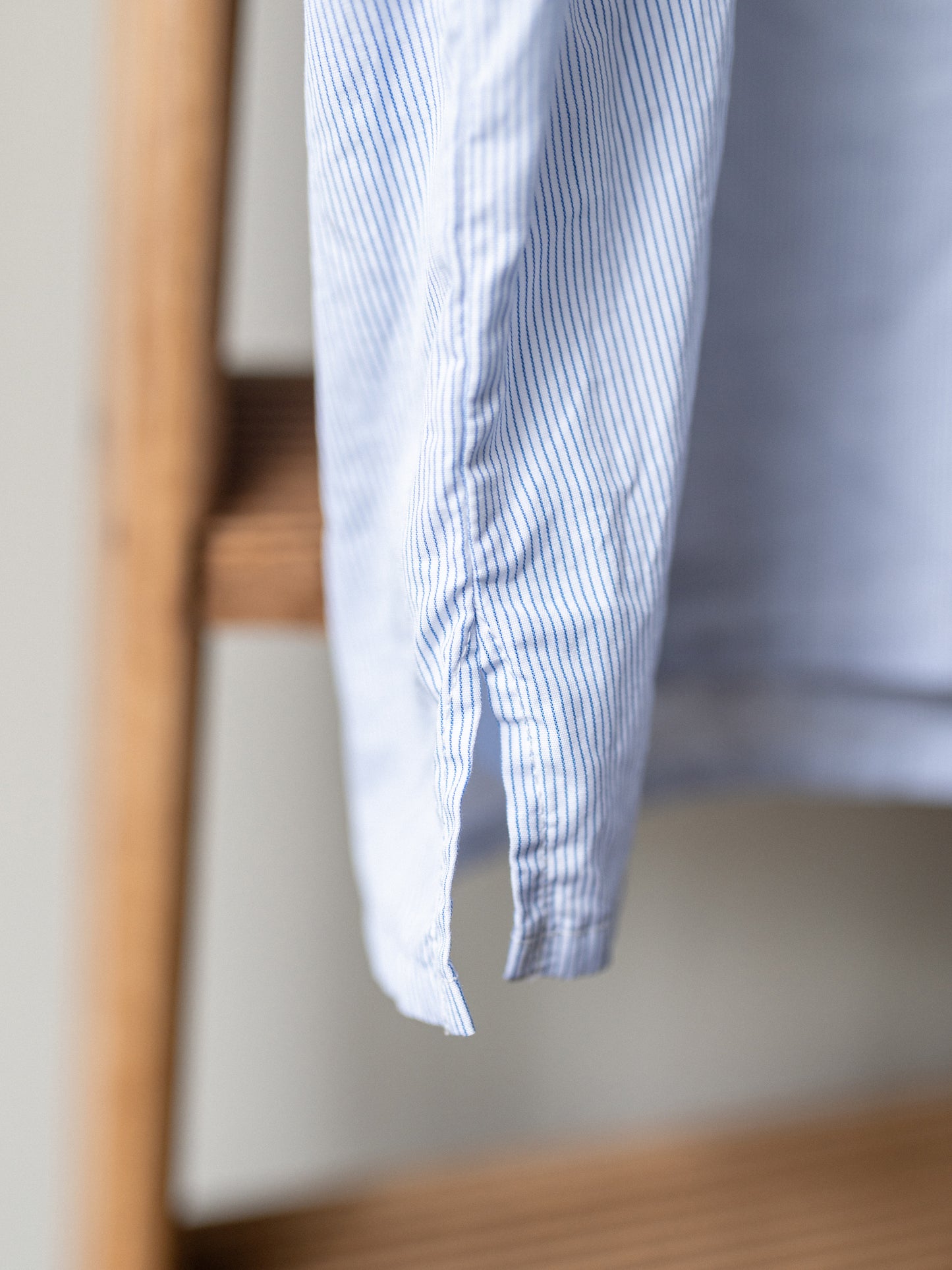 Balloon Sleeve Top / Pin Stripe Blue