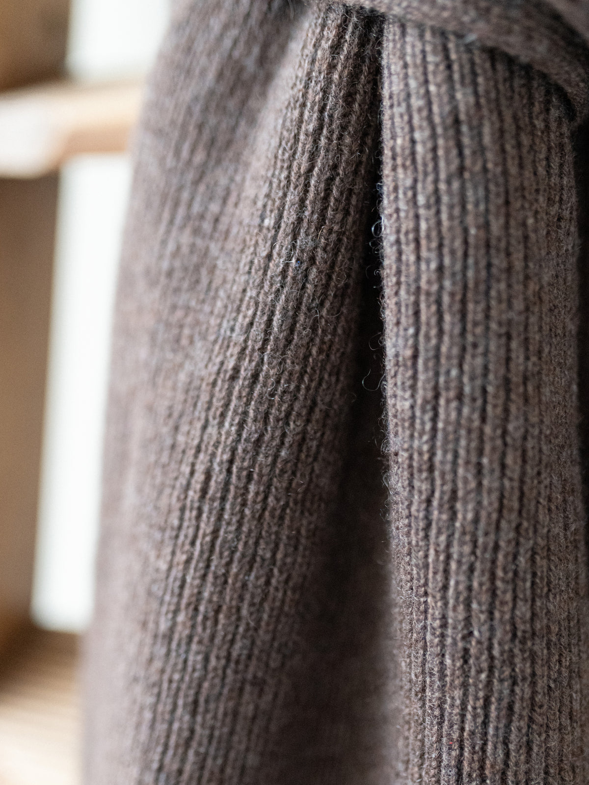 Cashmere Rib Scarf | Brown