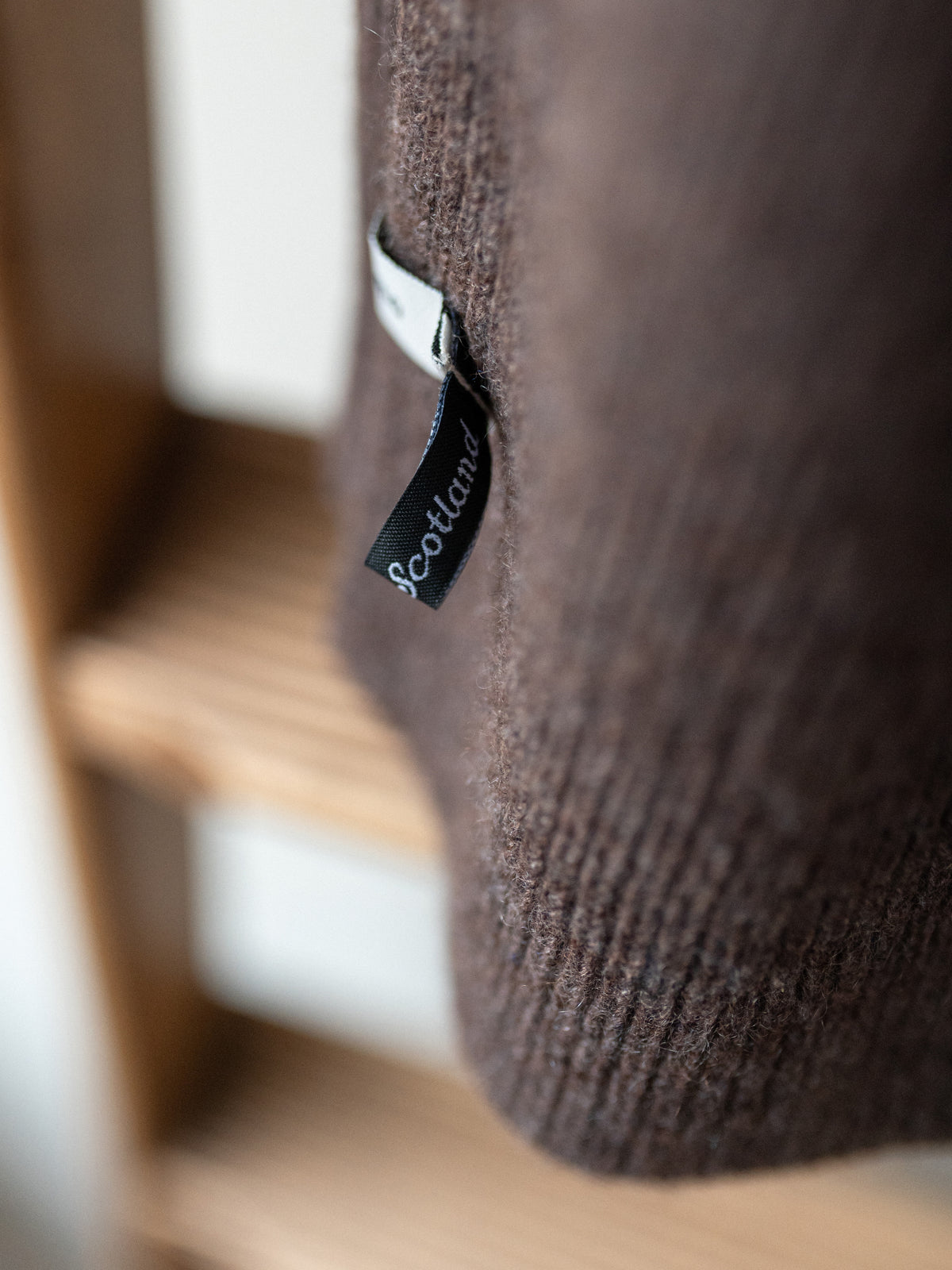 Cashmere Rib Scarf | Brown