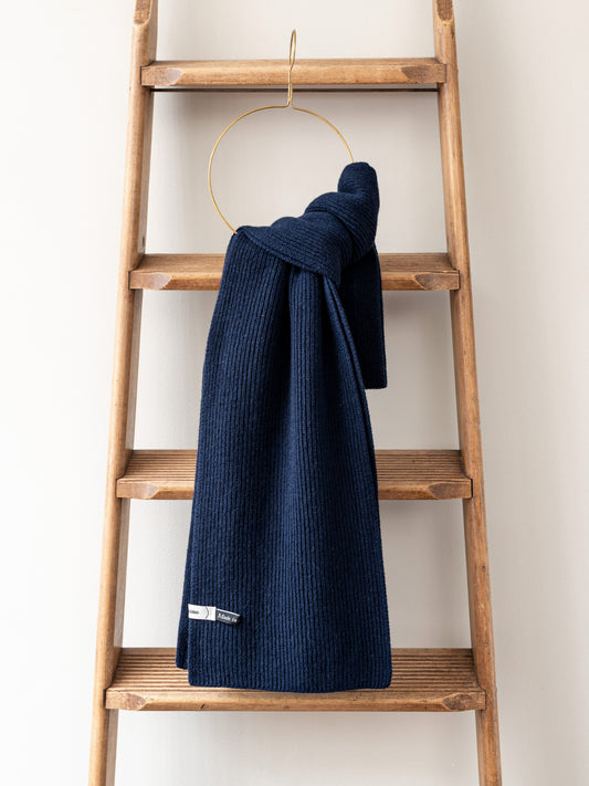 Cashmere Rib Scarf | Navy