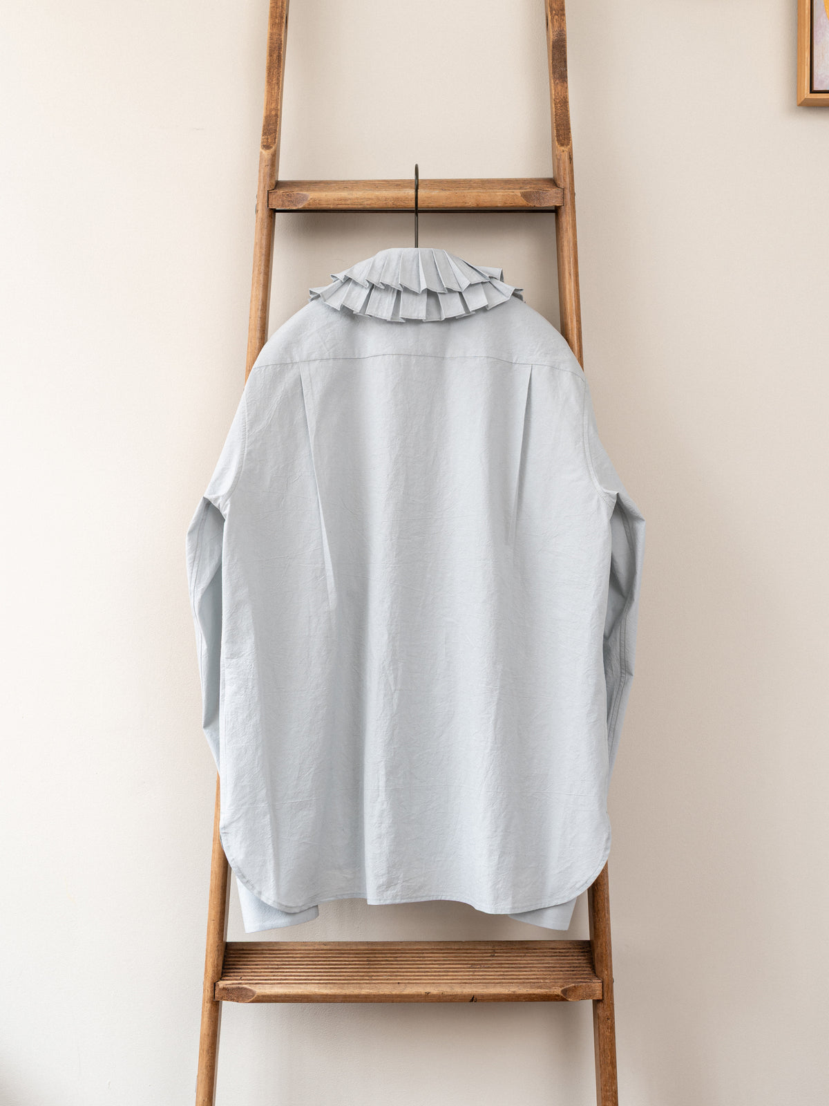Detachable Ruffle Collar Top / Grey Blue