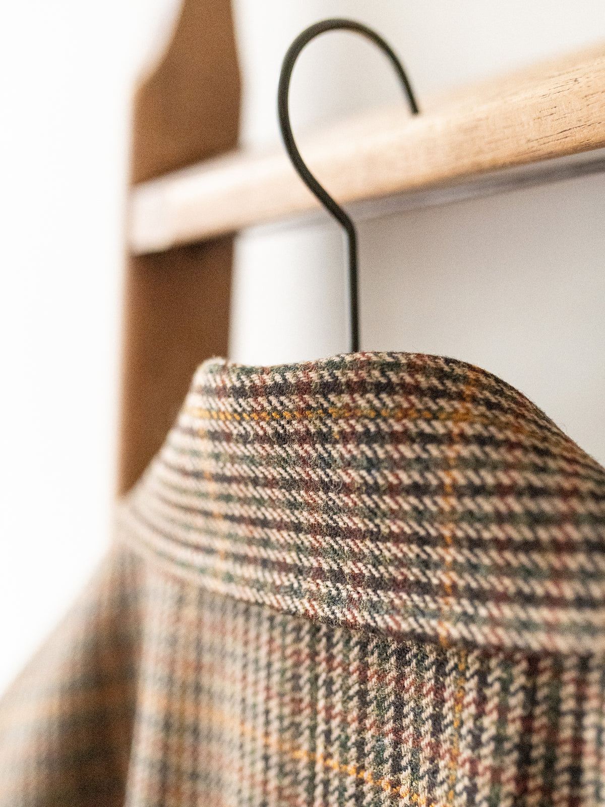 Long Peacoat / Bracken Check Tweed
