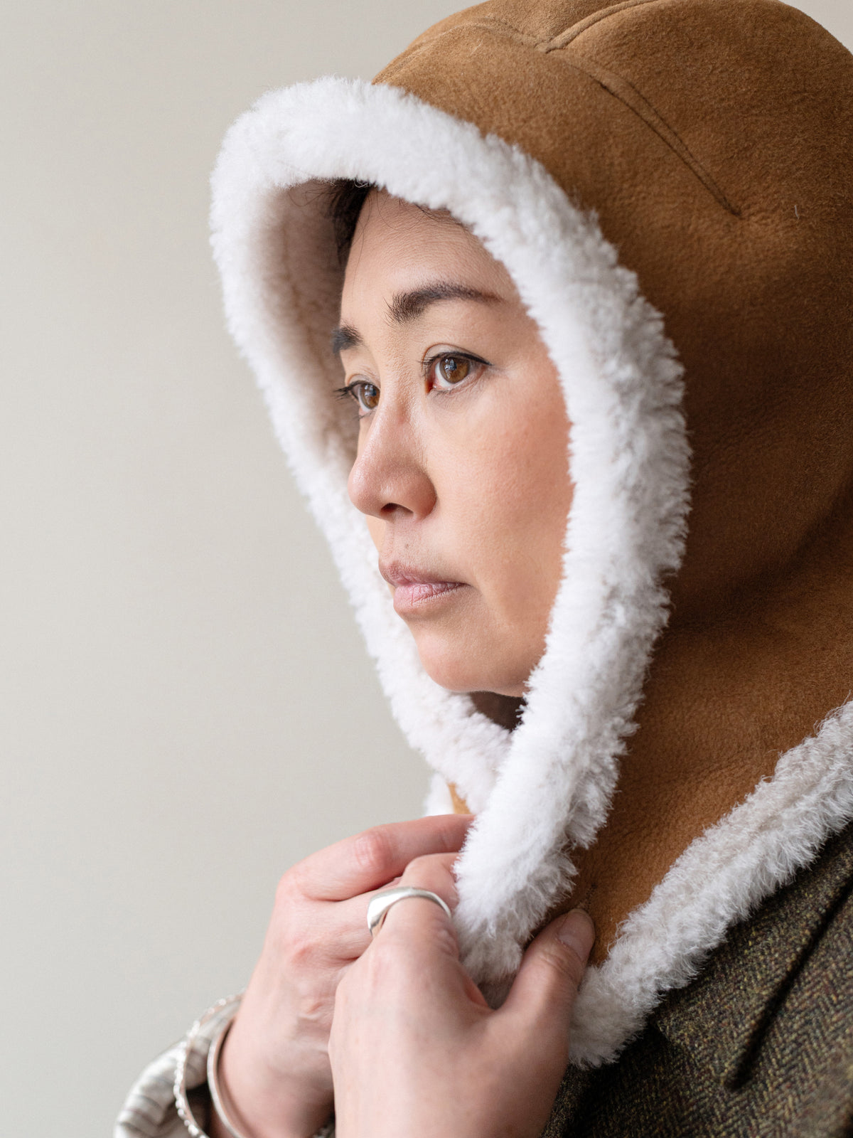 Merino Sheepskin Hood / Tan Beige