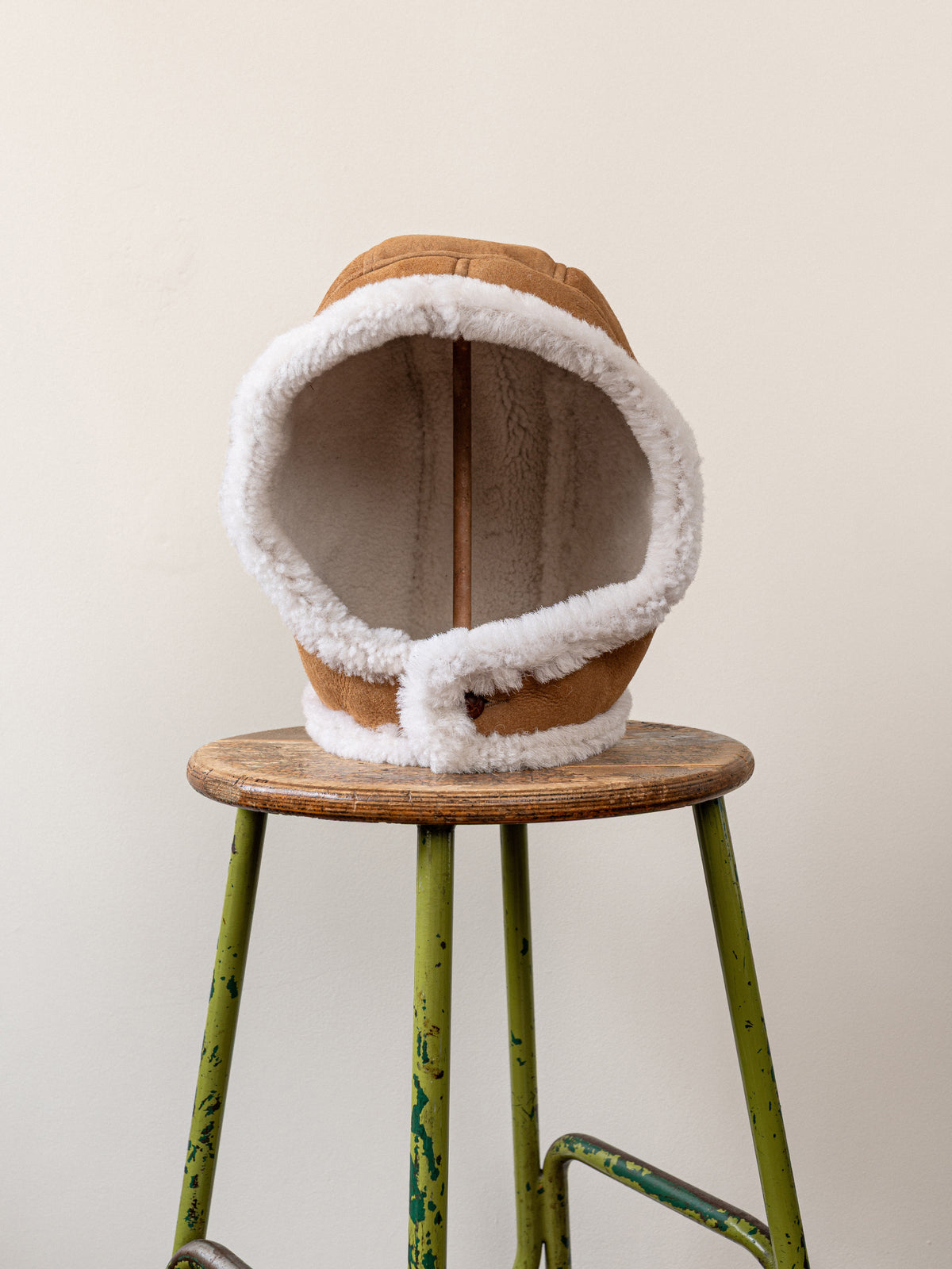 Merino Sheepskin Hood / Tan Beige