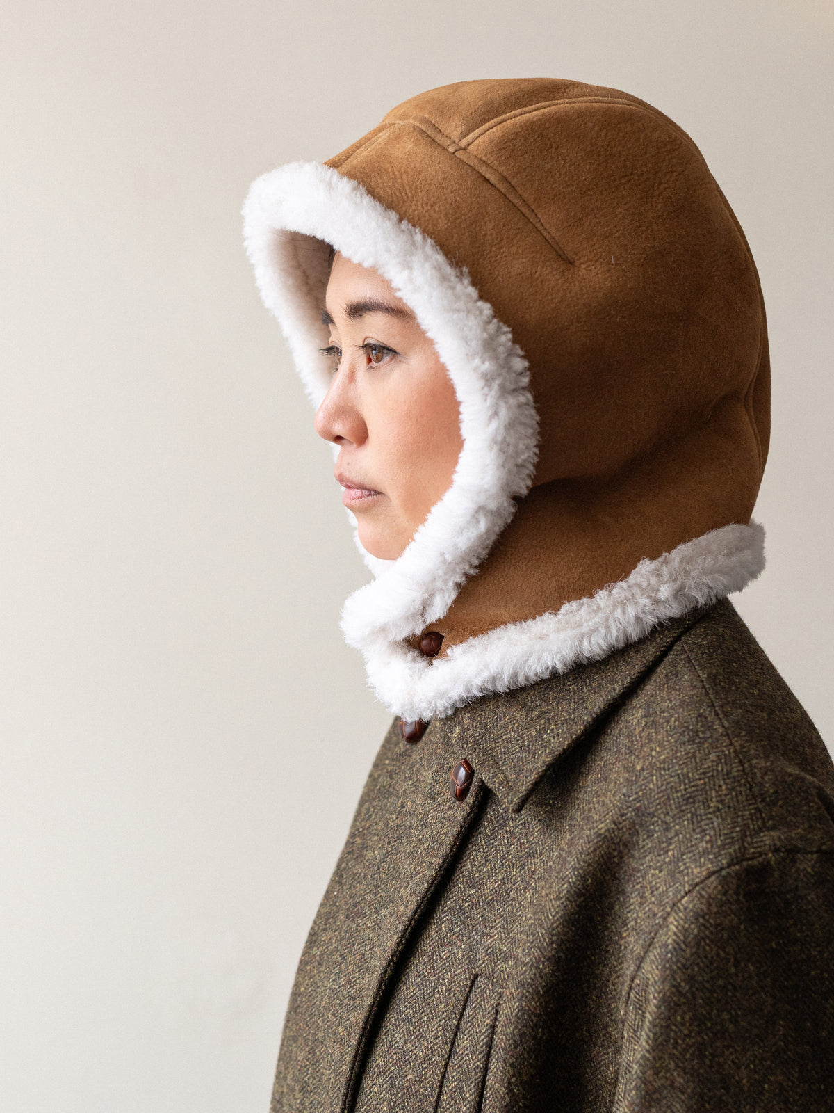 Merino Sheepskin Hood / Tan Beige