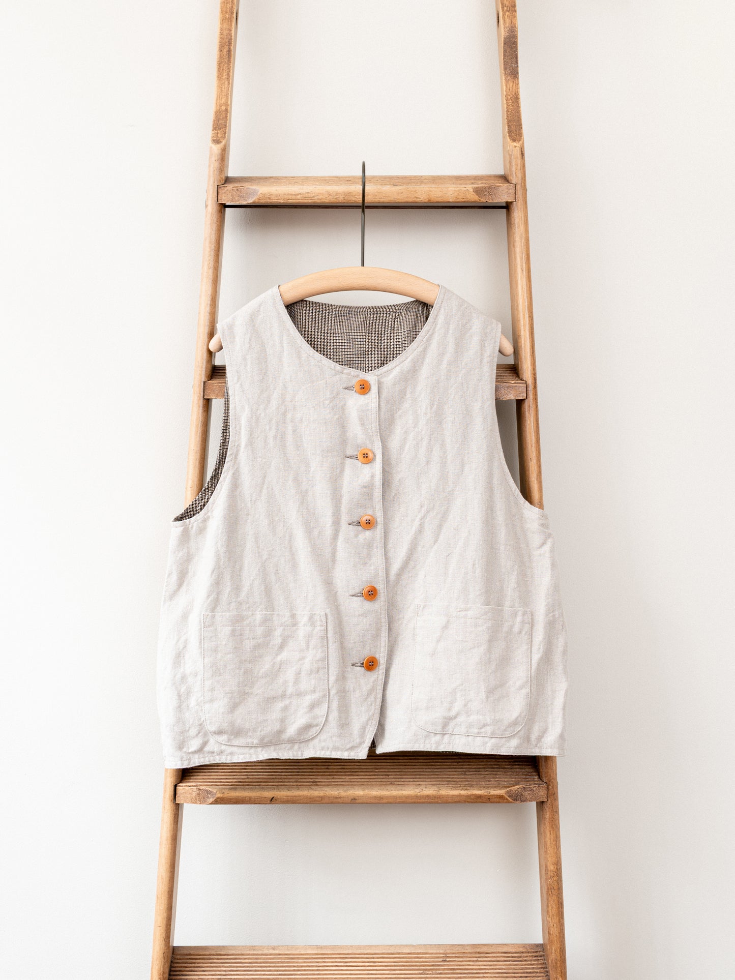 Irish Linen Reversible Vest / Brown Check & Plain