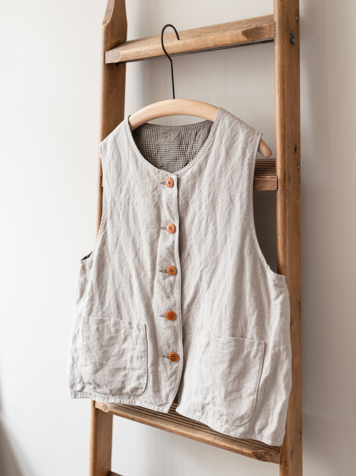 Irish Linen Reversible Vest / Brown Check & Plain