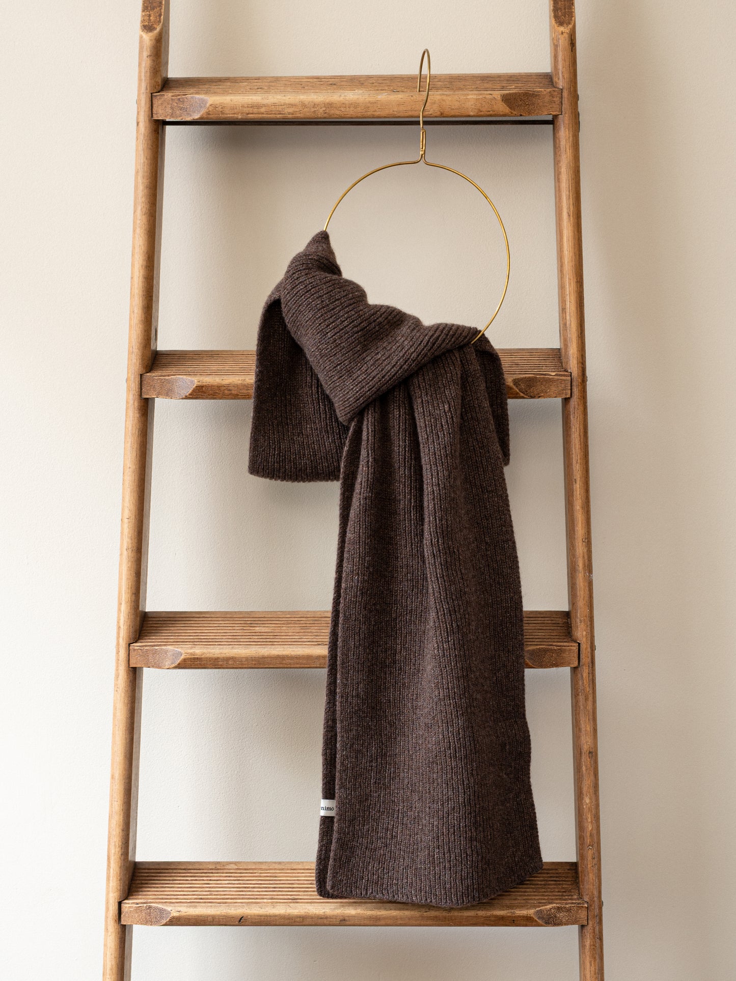 Cashmere Rib Scarf | Brown