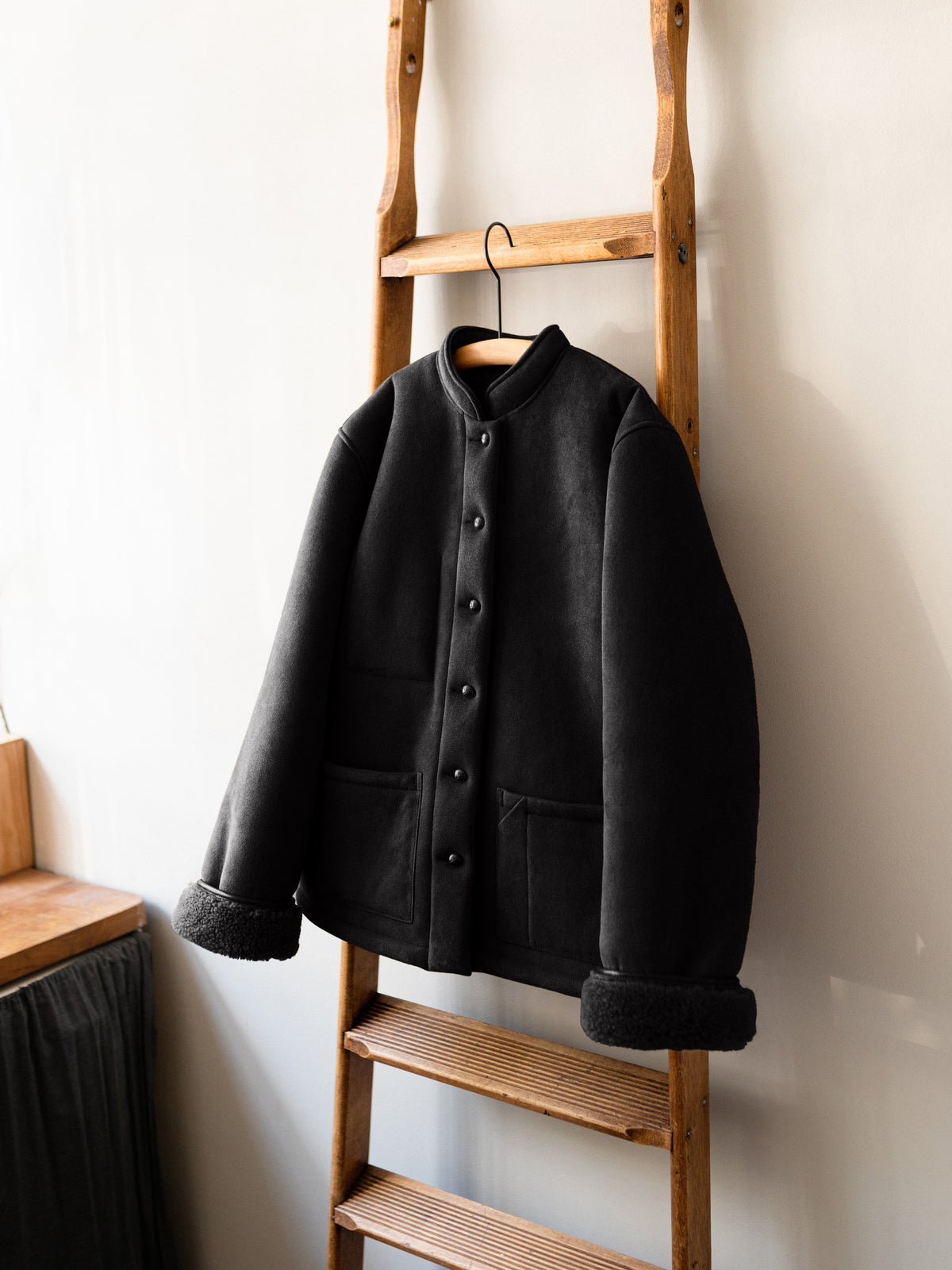 Sheepskin Painter Jacket / Black