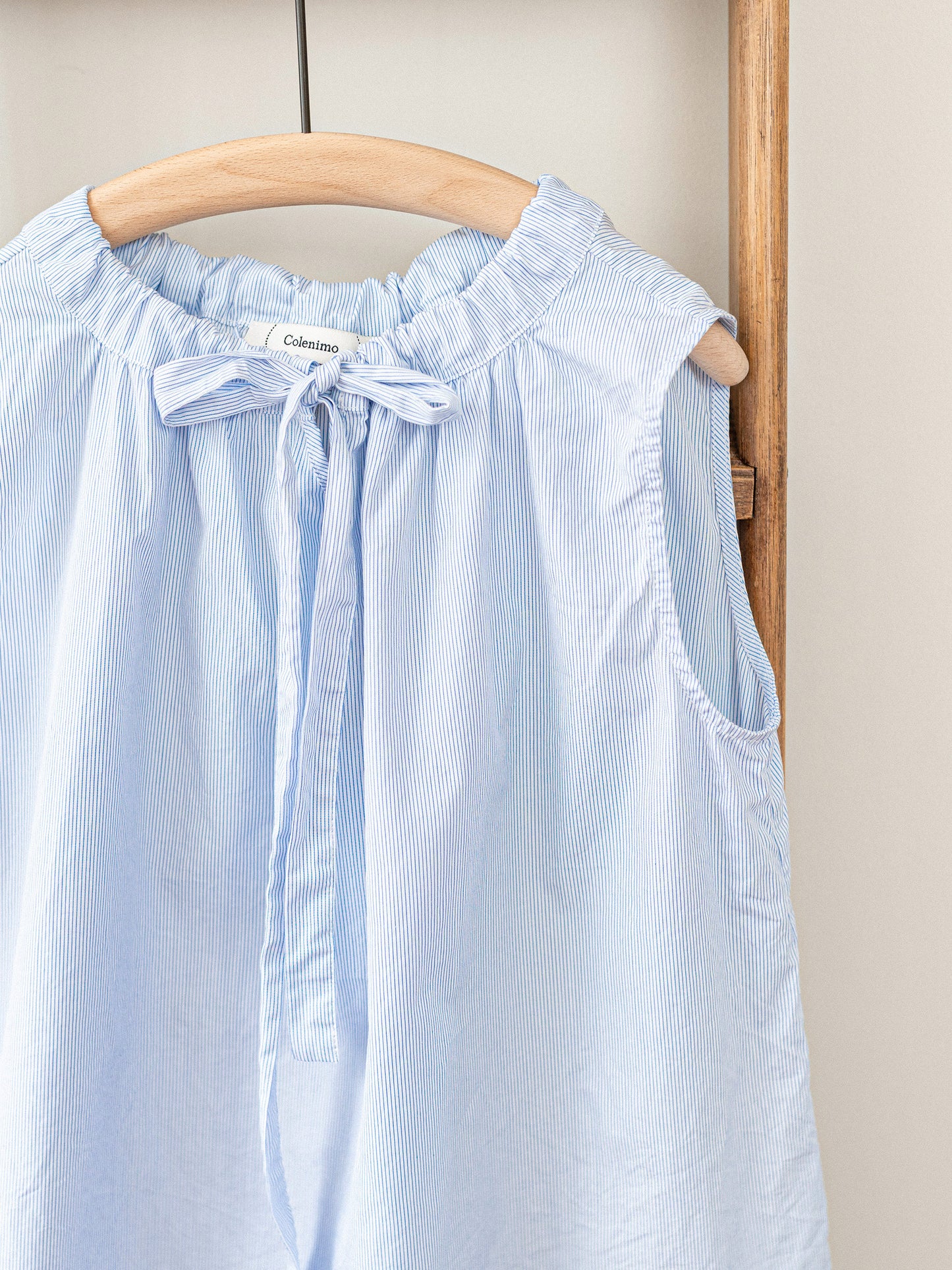Sleeveless Ribbon Top / Pin Stripe Blue