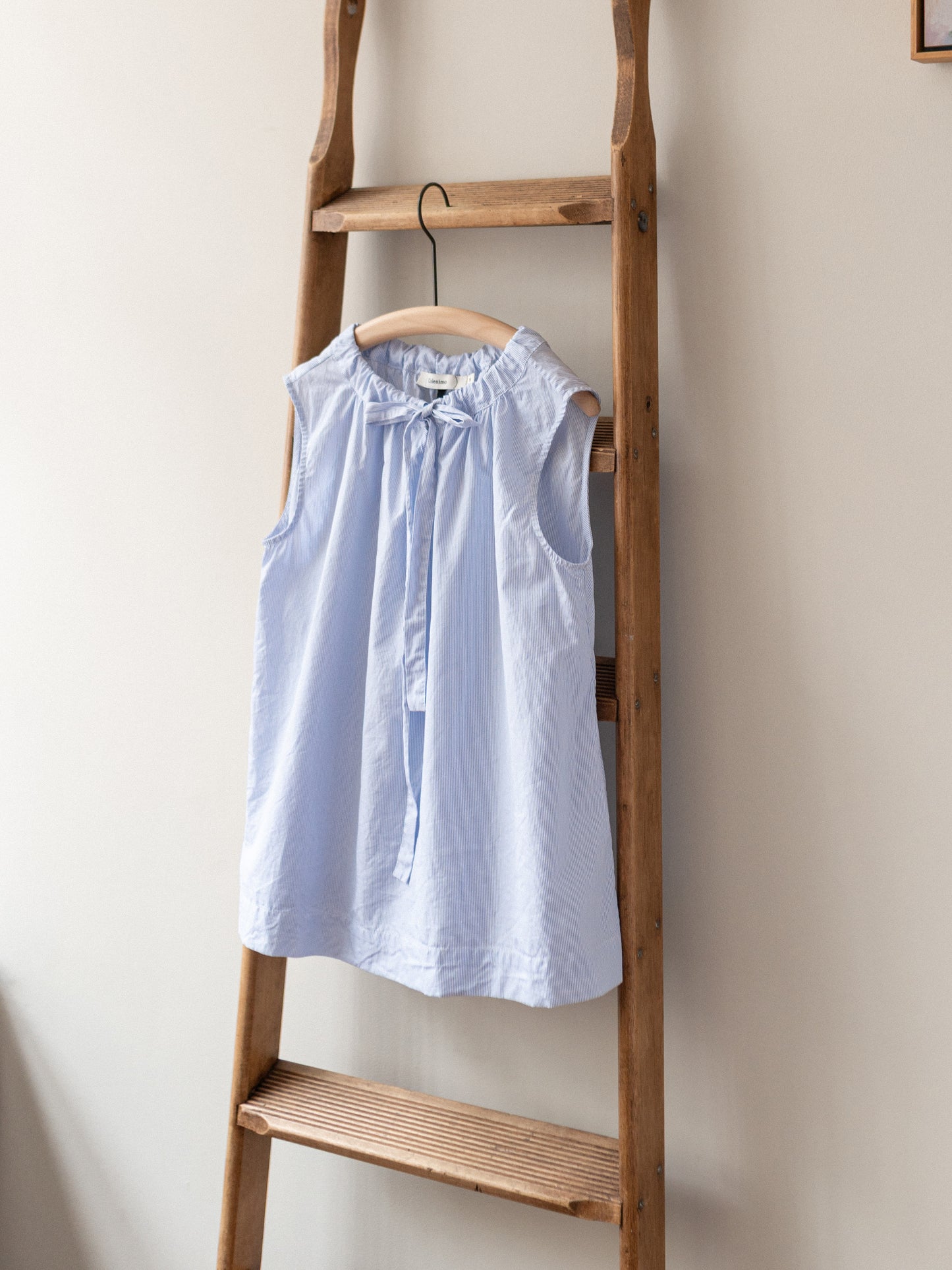 Sleeveless Ribbon Top / Pin Stripe Blue