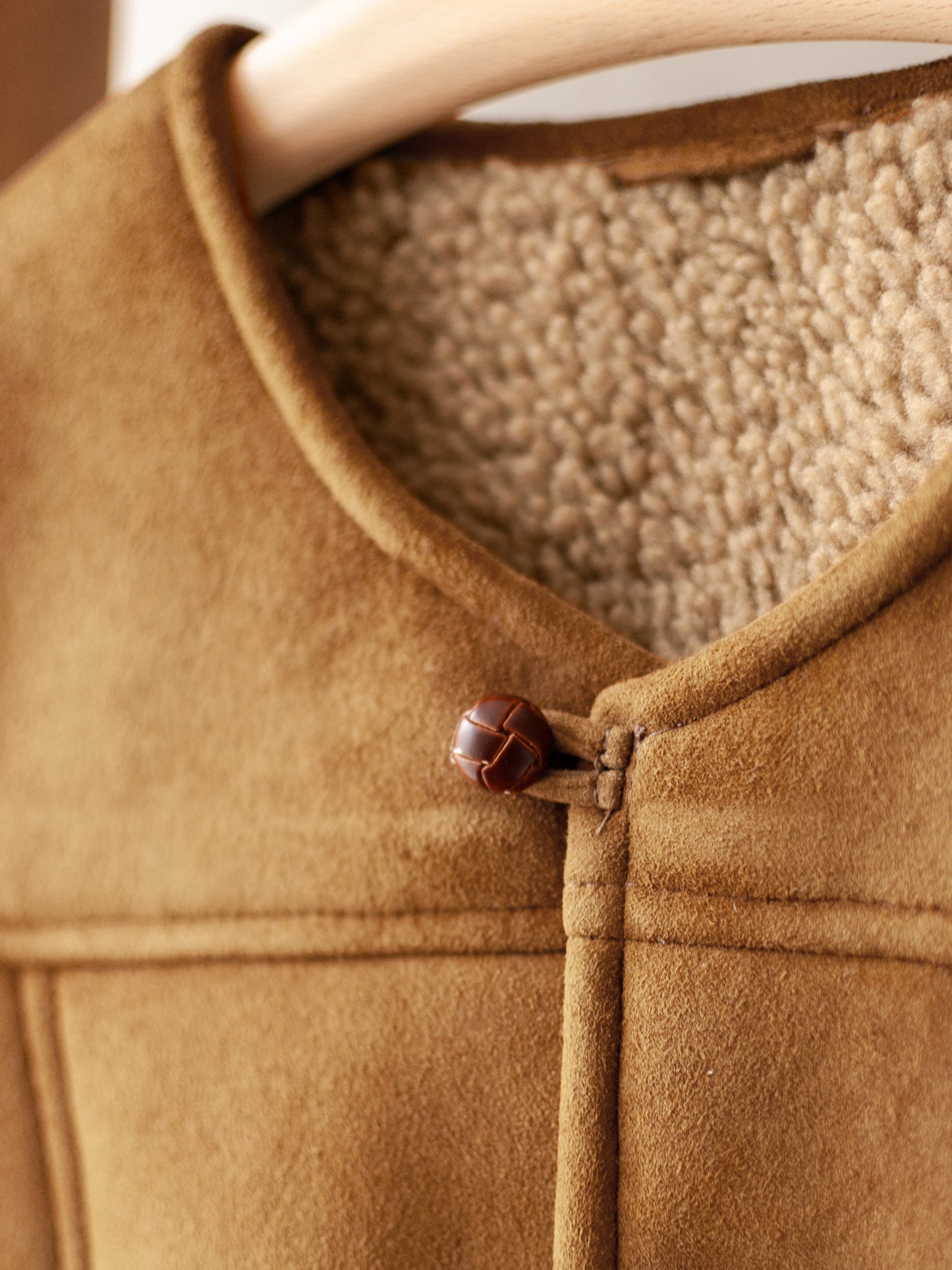 Sheepskin Merino Gilet / Tan