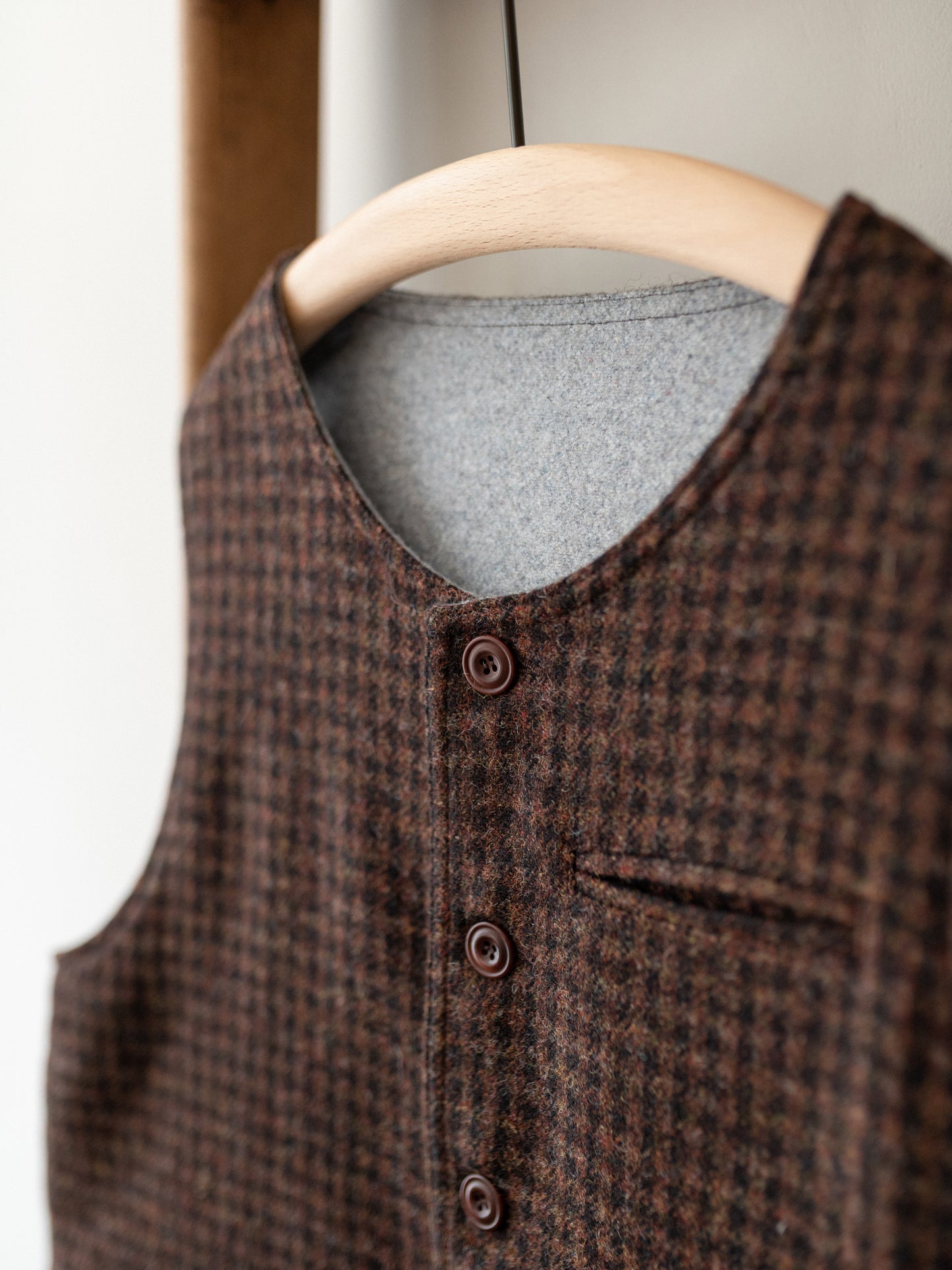 Tweed Reversible Vest / Brown & Grey