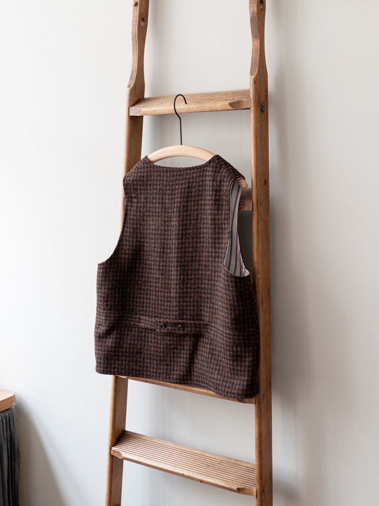 Tweed Reversible Vest / Brown & Stripe