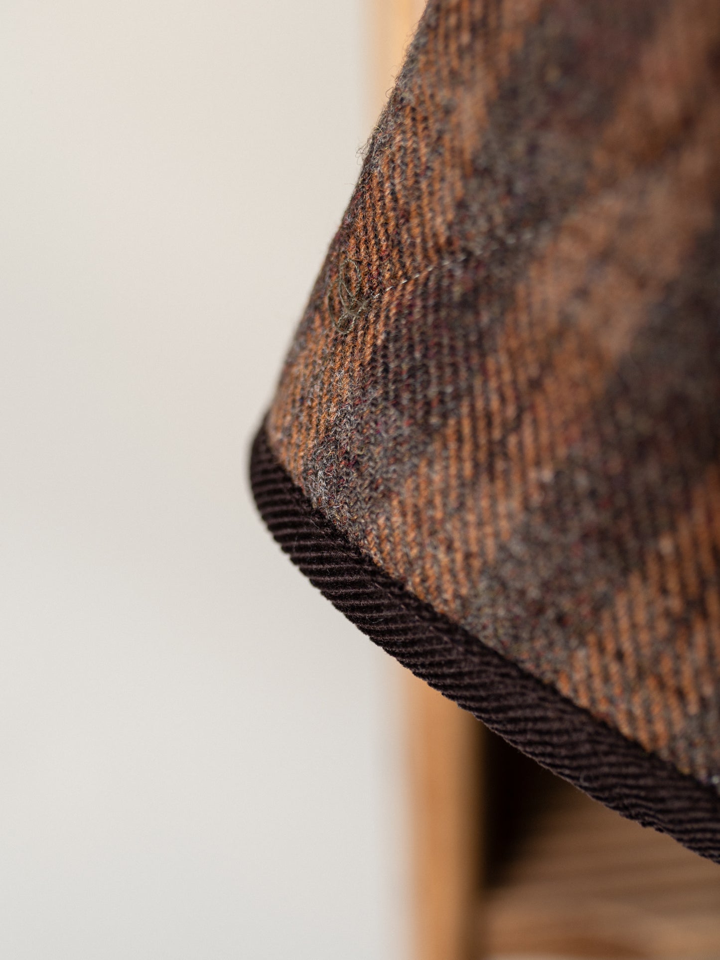 Tweed Quilted Vest / Brown Check