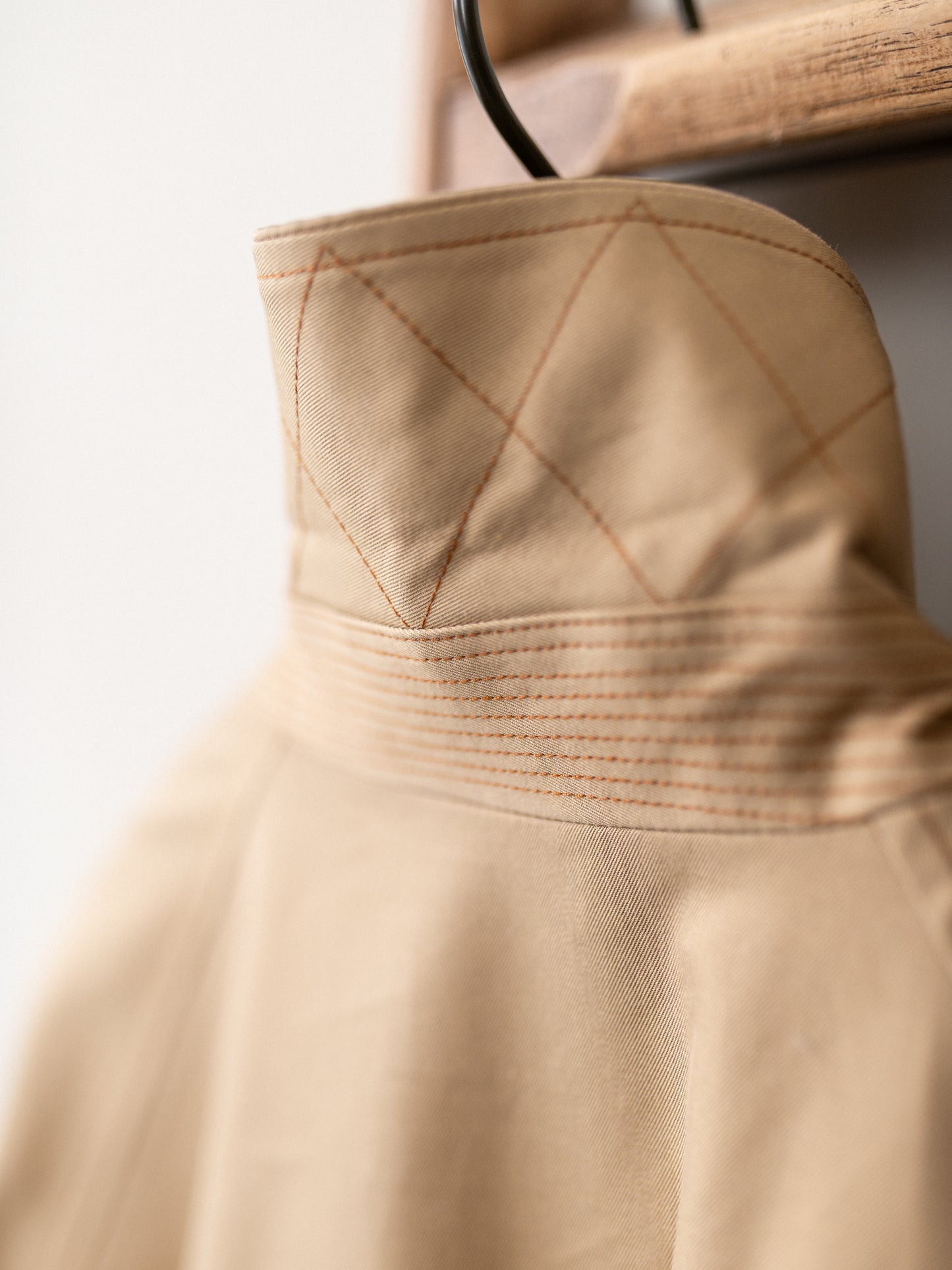 A-Line Balmacaan Rain Coat / Beige Gabardine