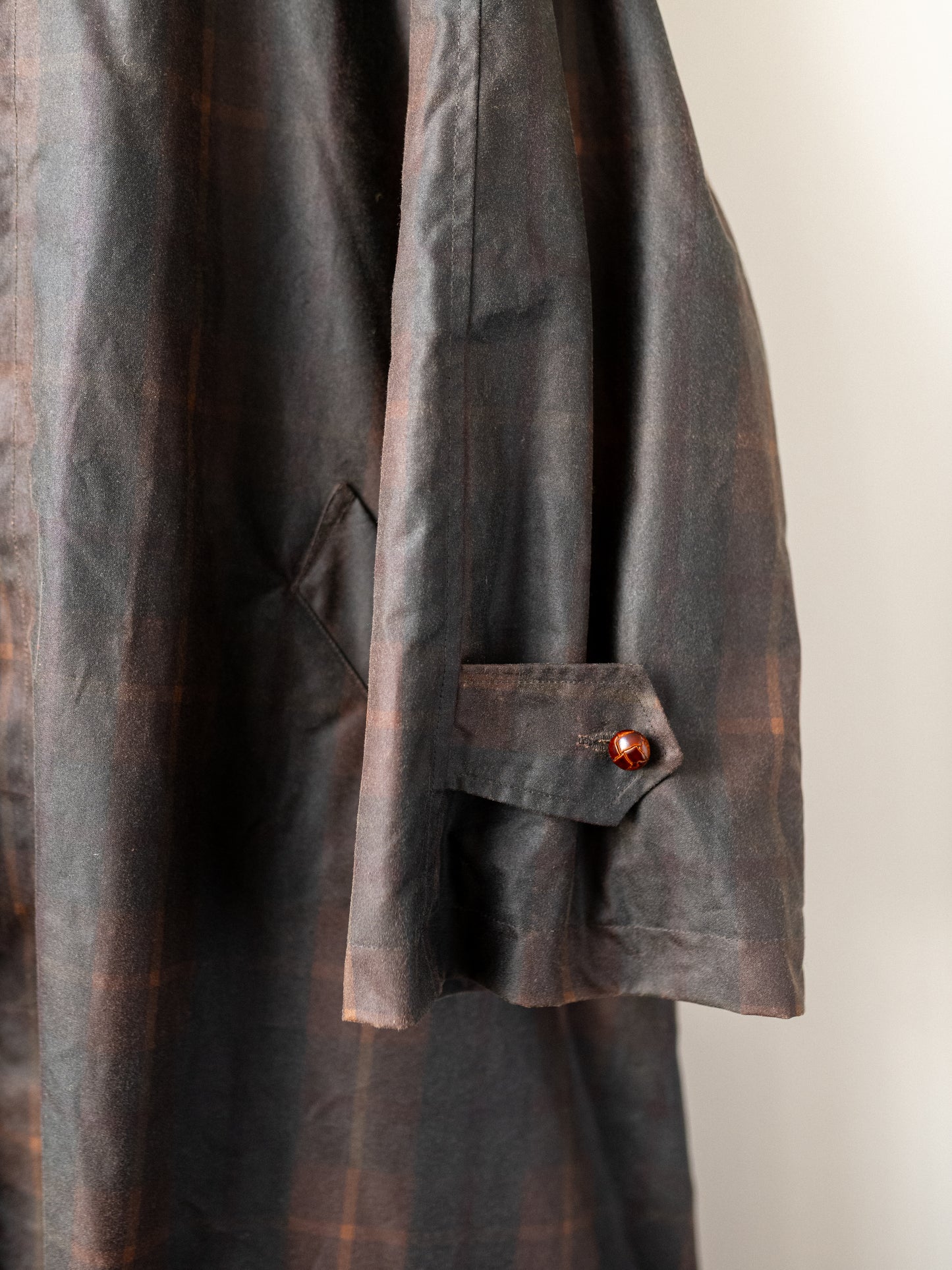 Waxed Cotton Balmacaan / Brown Check
