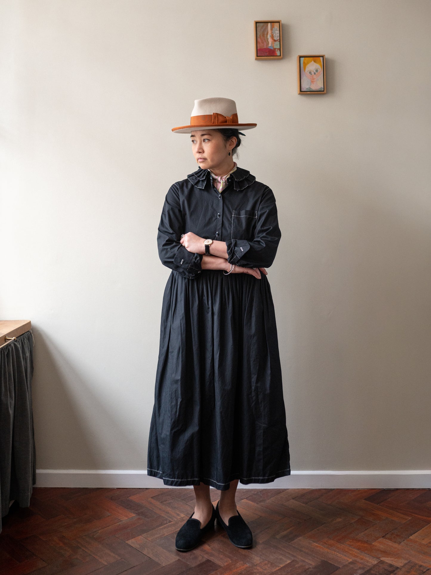 Cotton Poplin Ruffle Collar Dress / Black