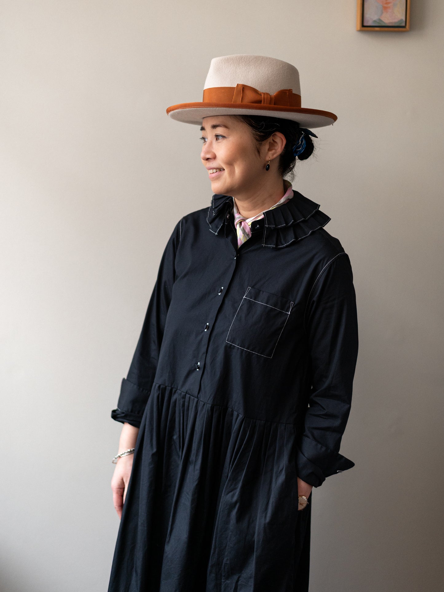 Cotton Poplin Ruffle Collar Dress / Black