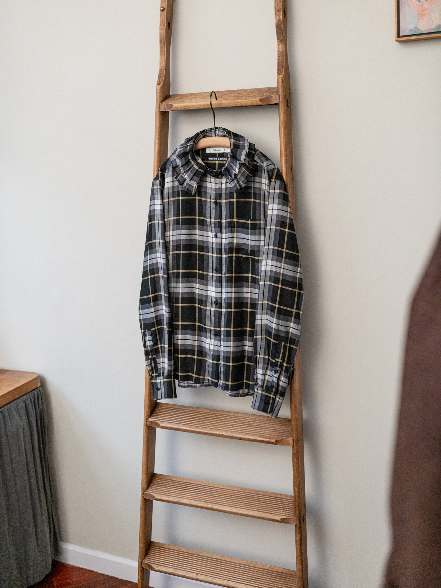 Detachable Ruffle Collar Top / Black Tartan