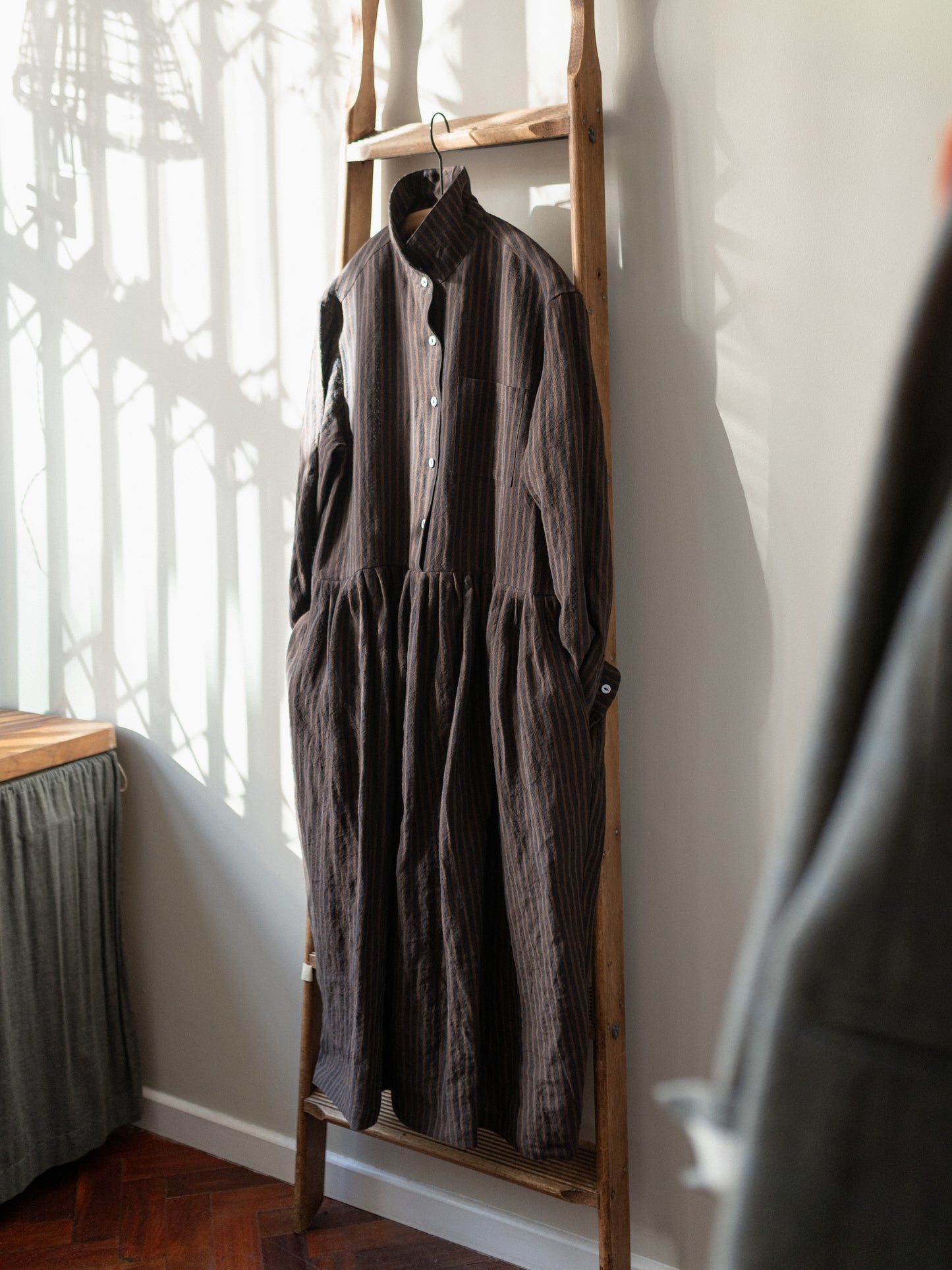 Irish Linen Stripe Dress / Brown