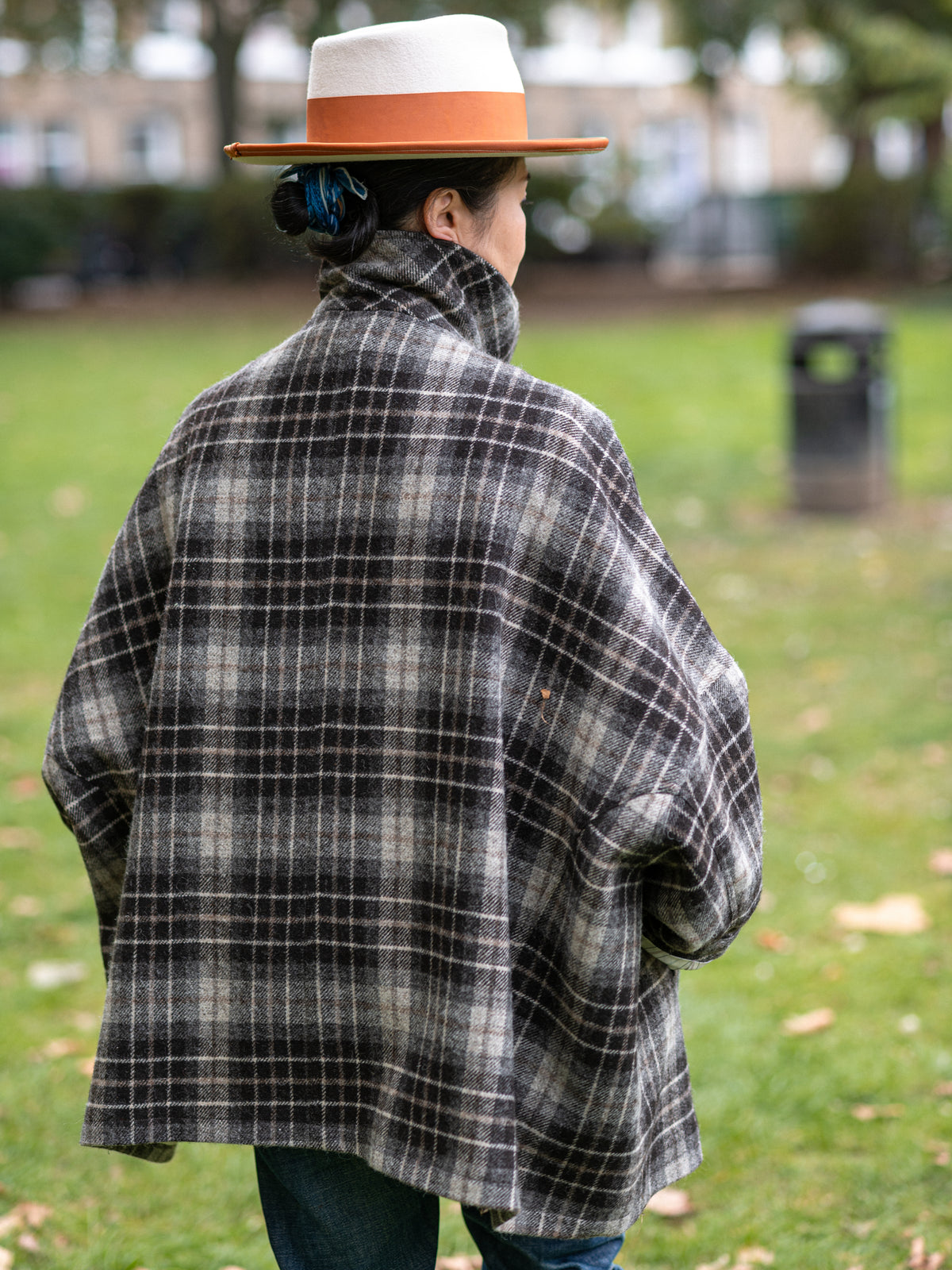 Poncho / Brown Check Sonsie Tweed