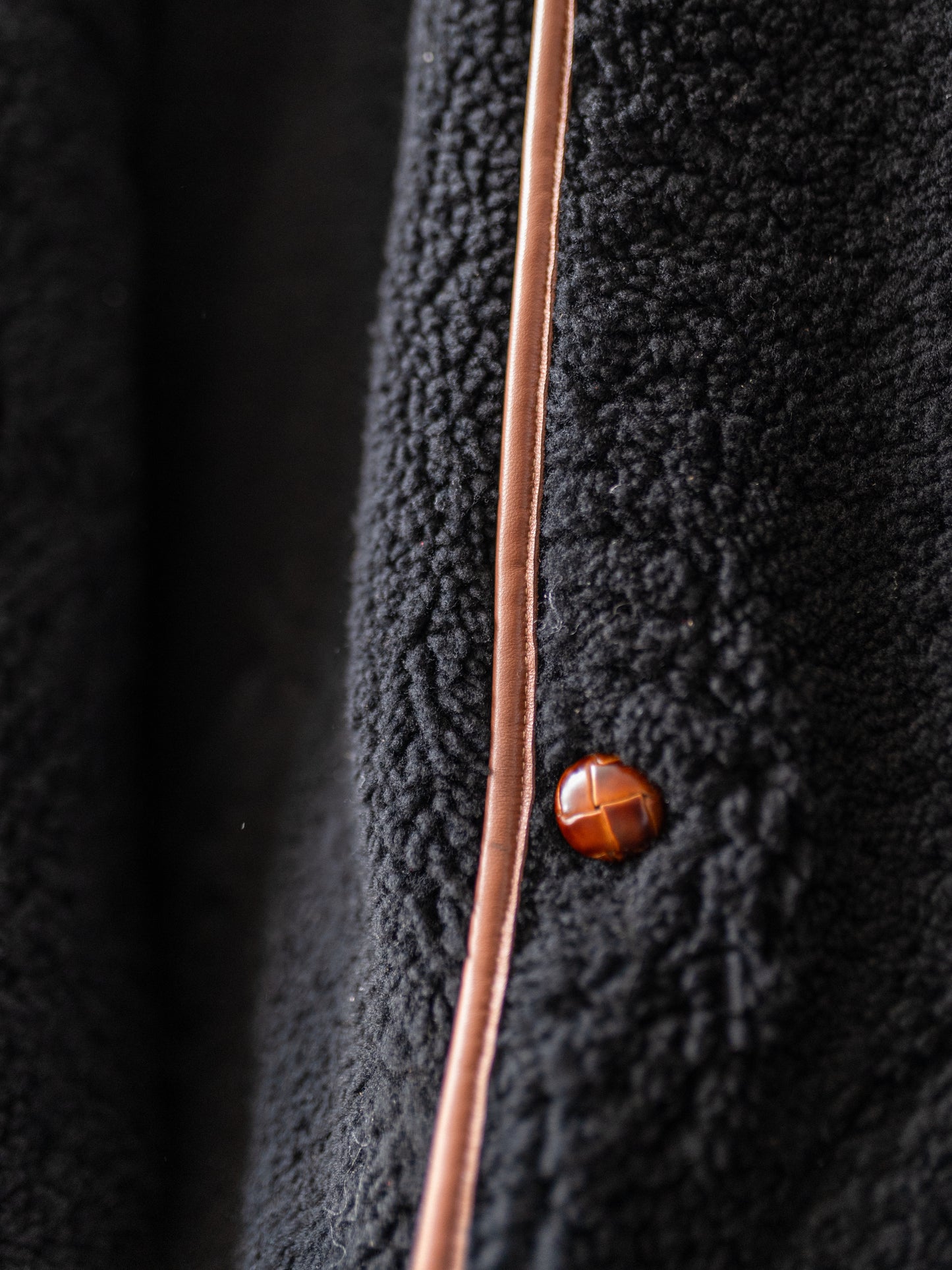 Sheepskin Reversible Poncho Coat / Black