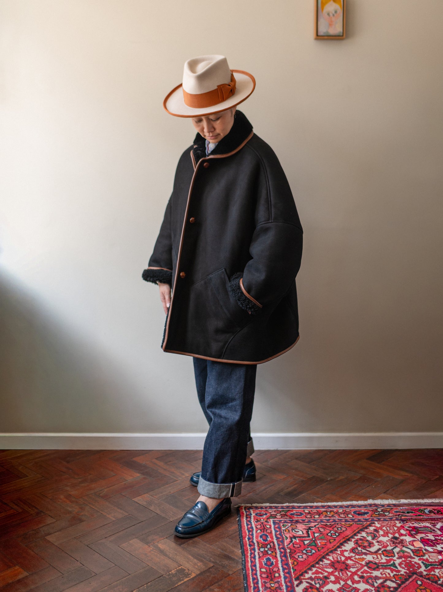 Sheepskin Reversible Poncho Coat / Black