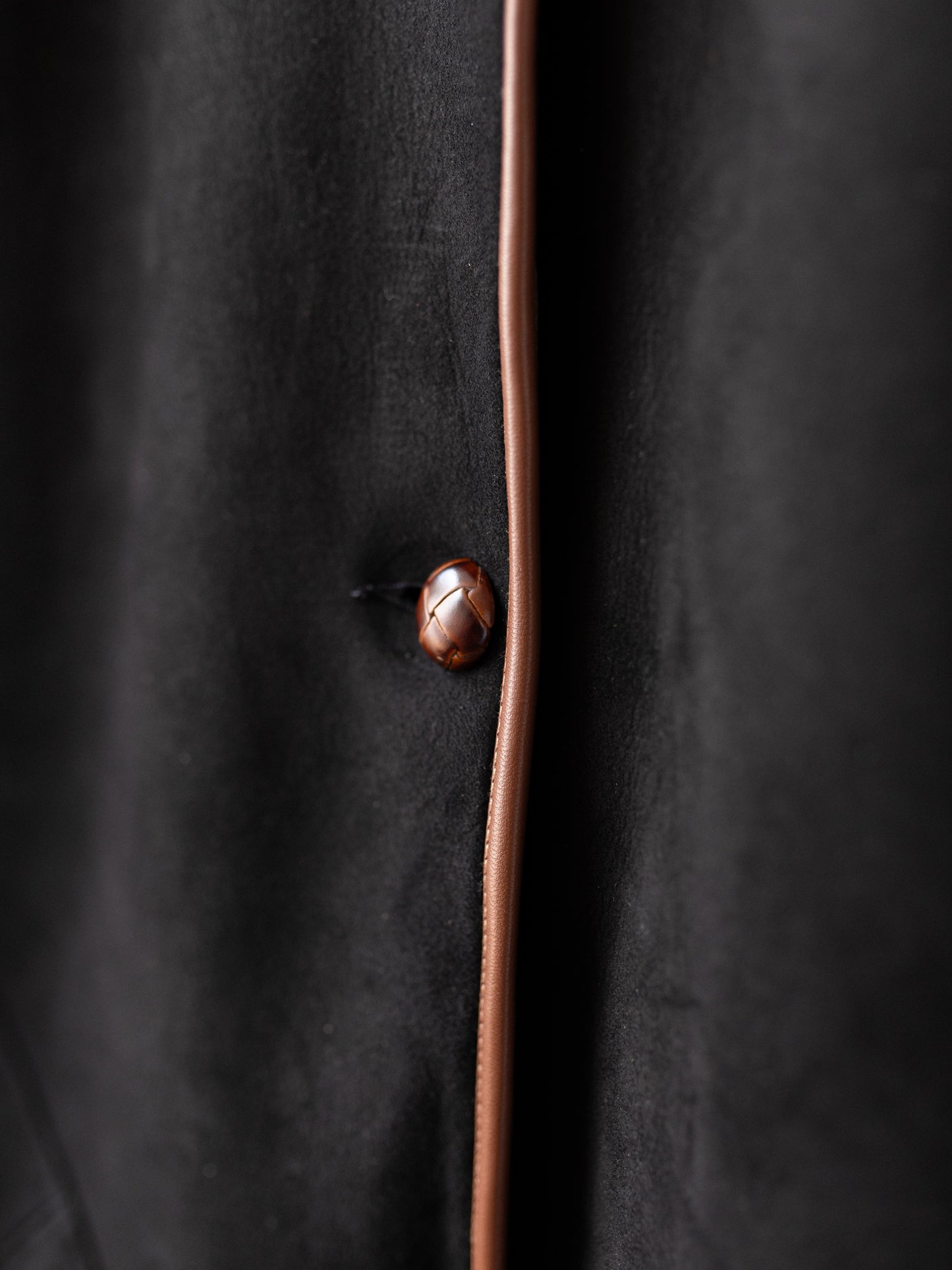 Sheepskin Reversible Poncho Coat / Black