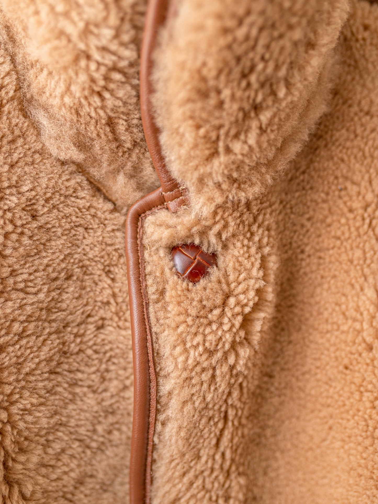 Sheepskin Reversible Poncho Coat / Tan