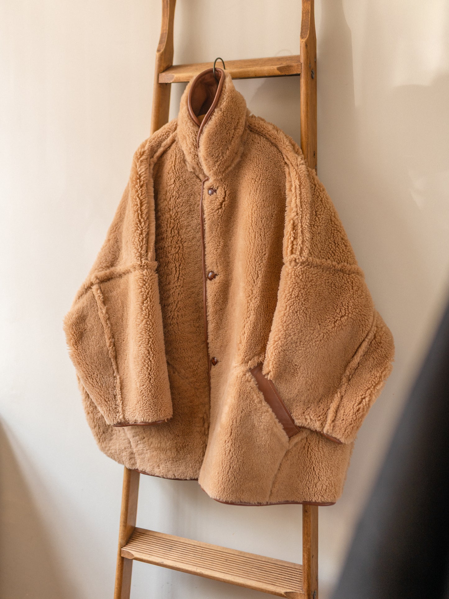 Sheepskin Reversible Poncho Coat / Tan
