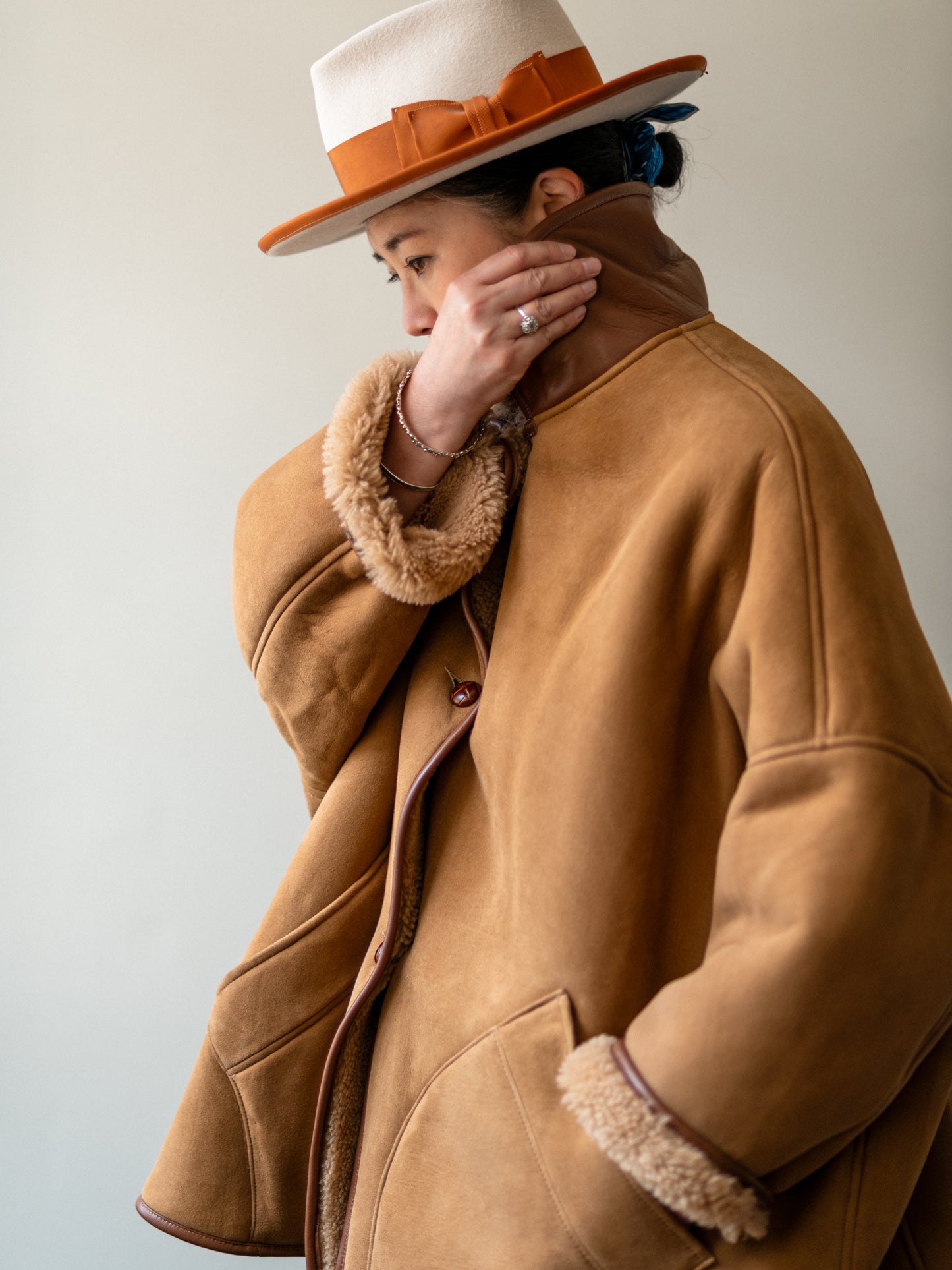 Sheepskin Reversible Poncho Coat / Tan