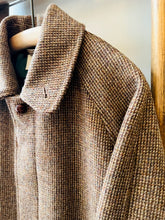 Sporting Tweed Balmacaan Coat / Brown