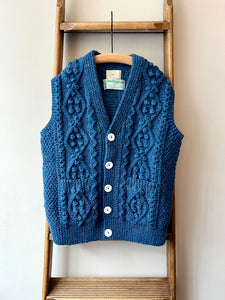 Aran V-neck Waistcoat / Sea Blue