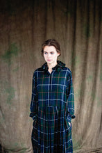 Tartan Check Ruffle Collar Dress / Green Tartan