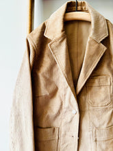 Four Pocket Corduroy Jacket / Beige