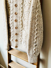 Cable Aran Cardigan / Ecru Nep