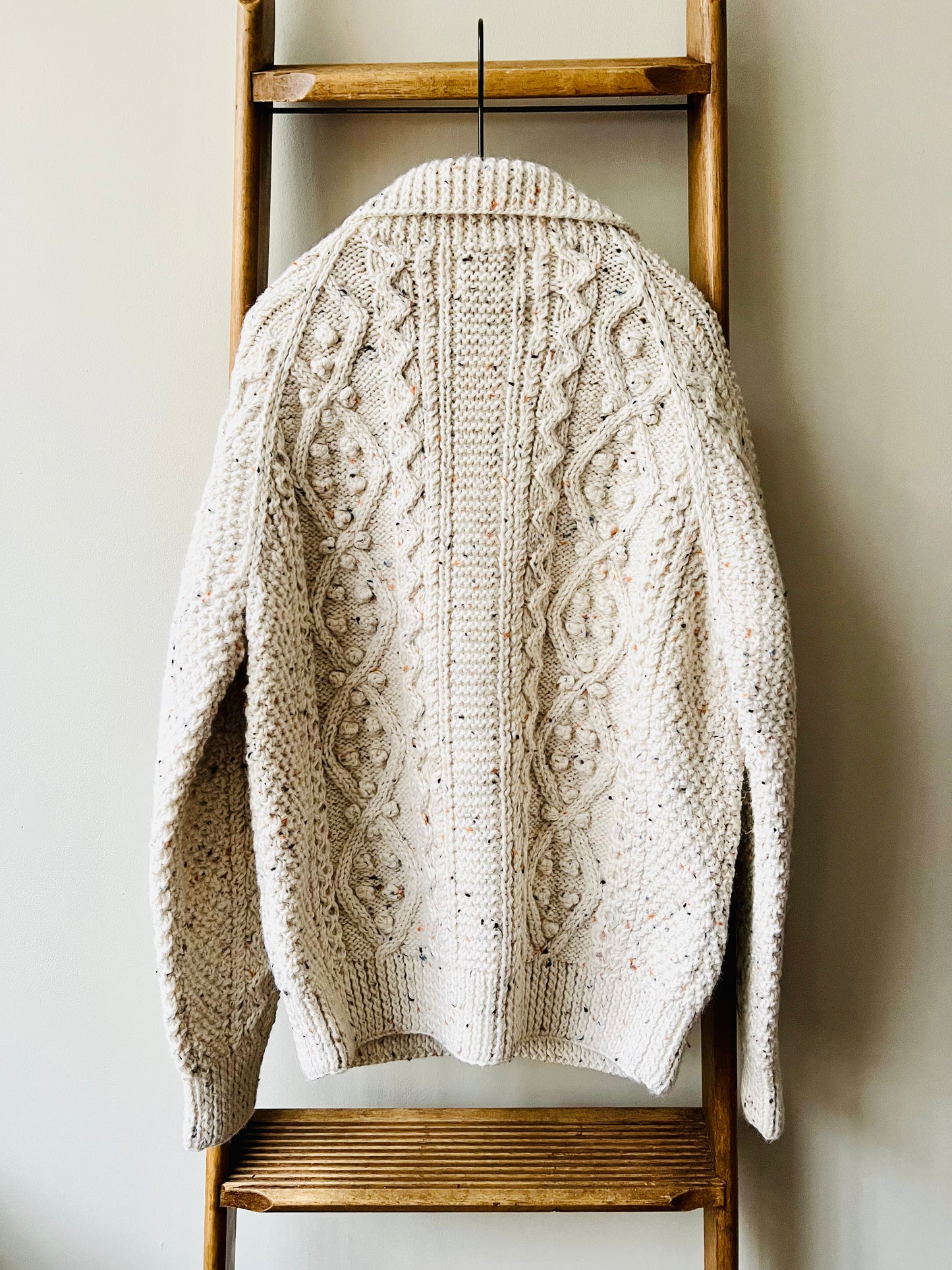 Cable Aran Cardigan / Ecru Nep