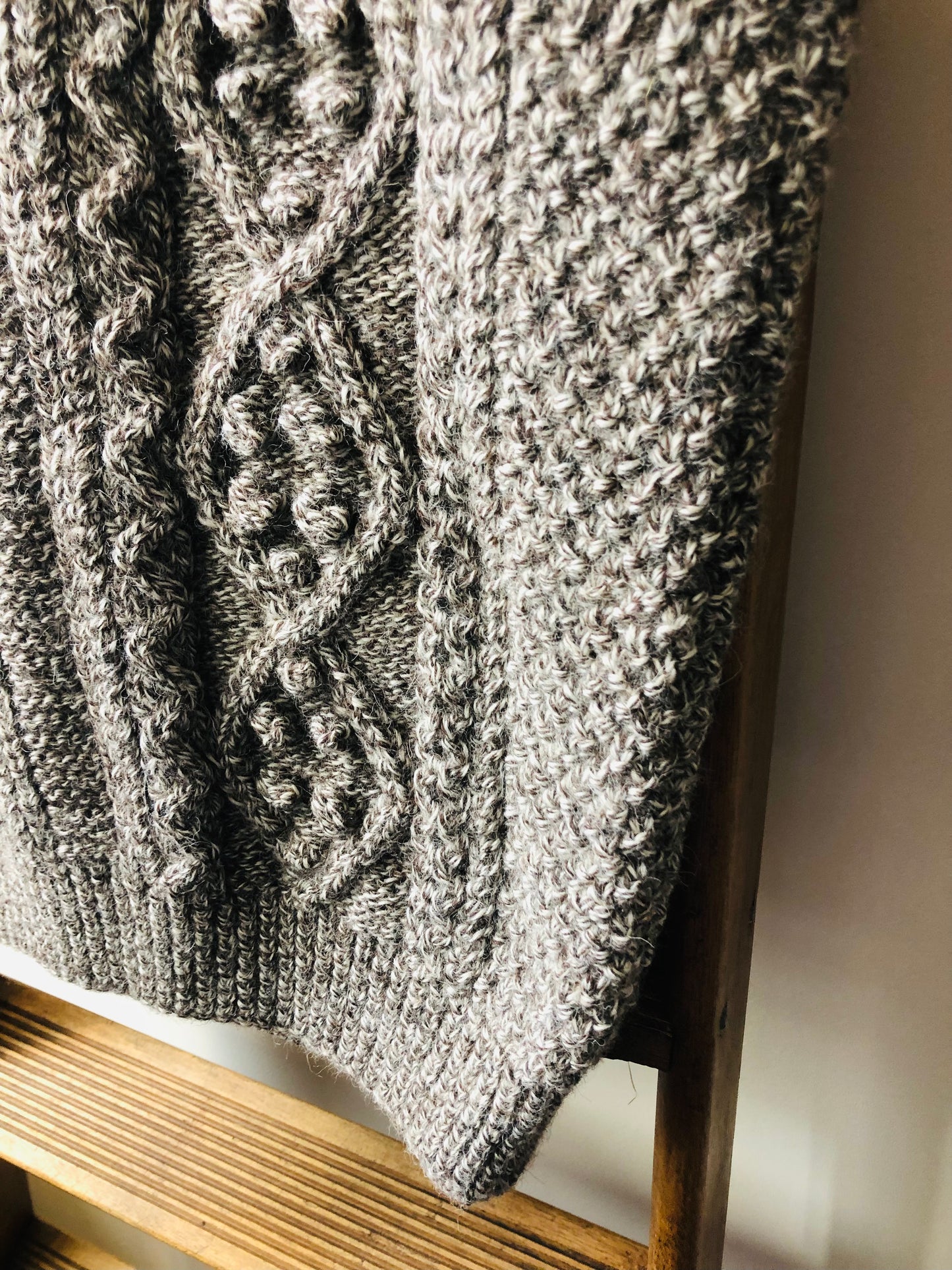 Aran Waistcoat / Chestnut